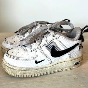 Nike Athletic Baby Shoes Size 6C Air Force 1 LV8 Utility TD black white